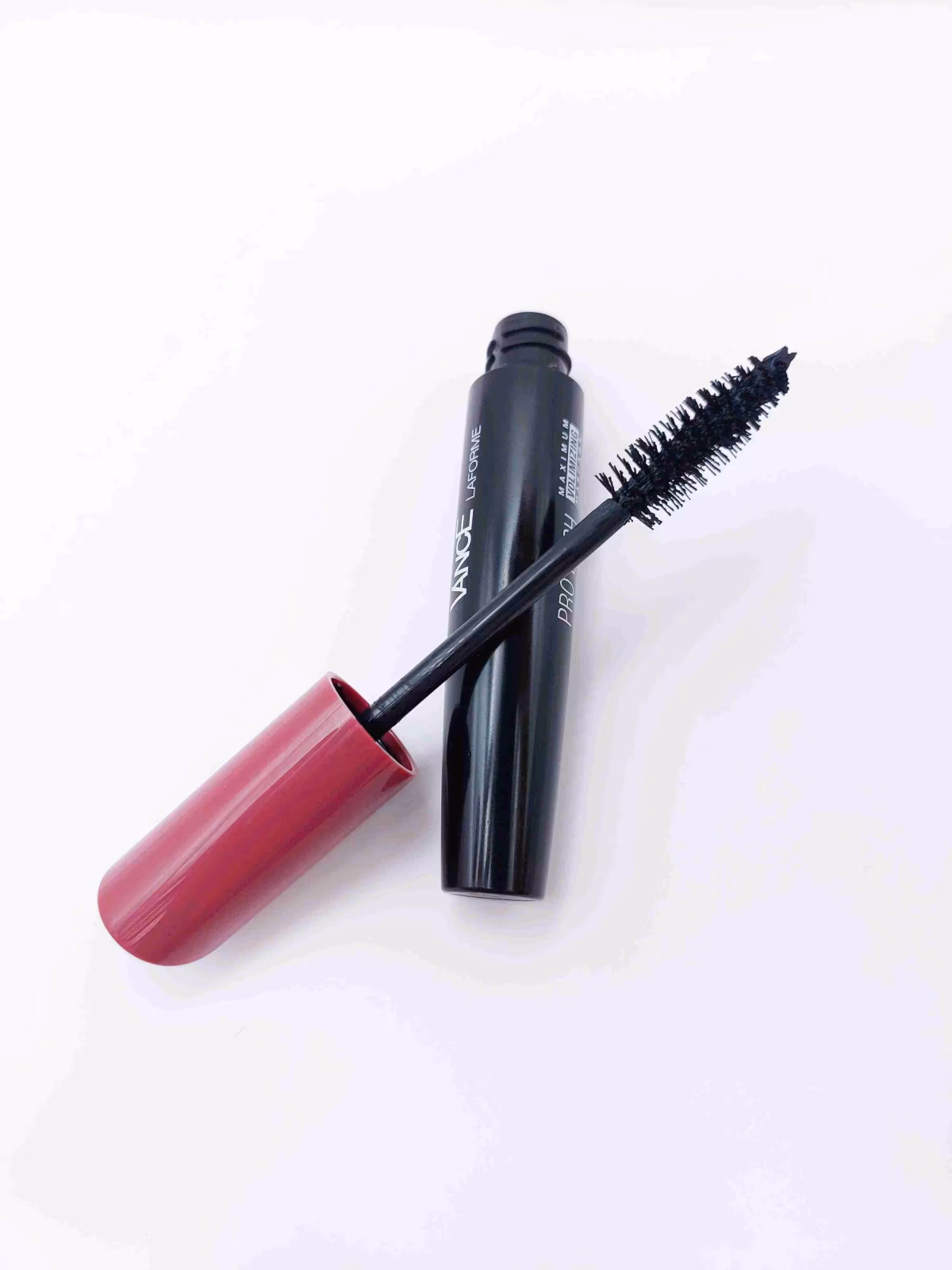 ریمل مژه پرو لش (Pro Lash) برند وانس لافرم (Vance Laforme) — تصویر ۳