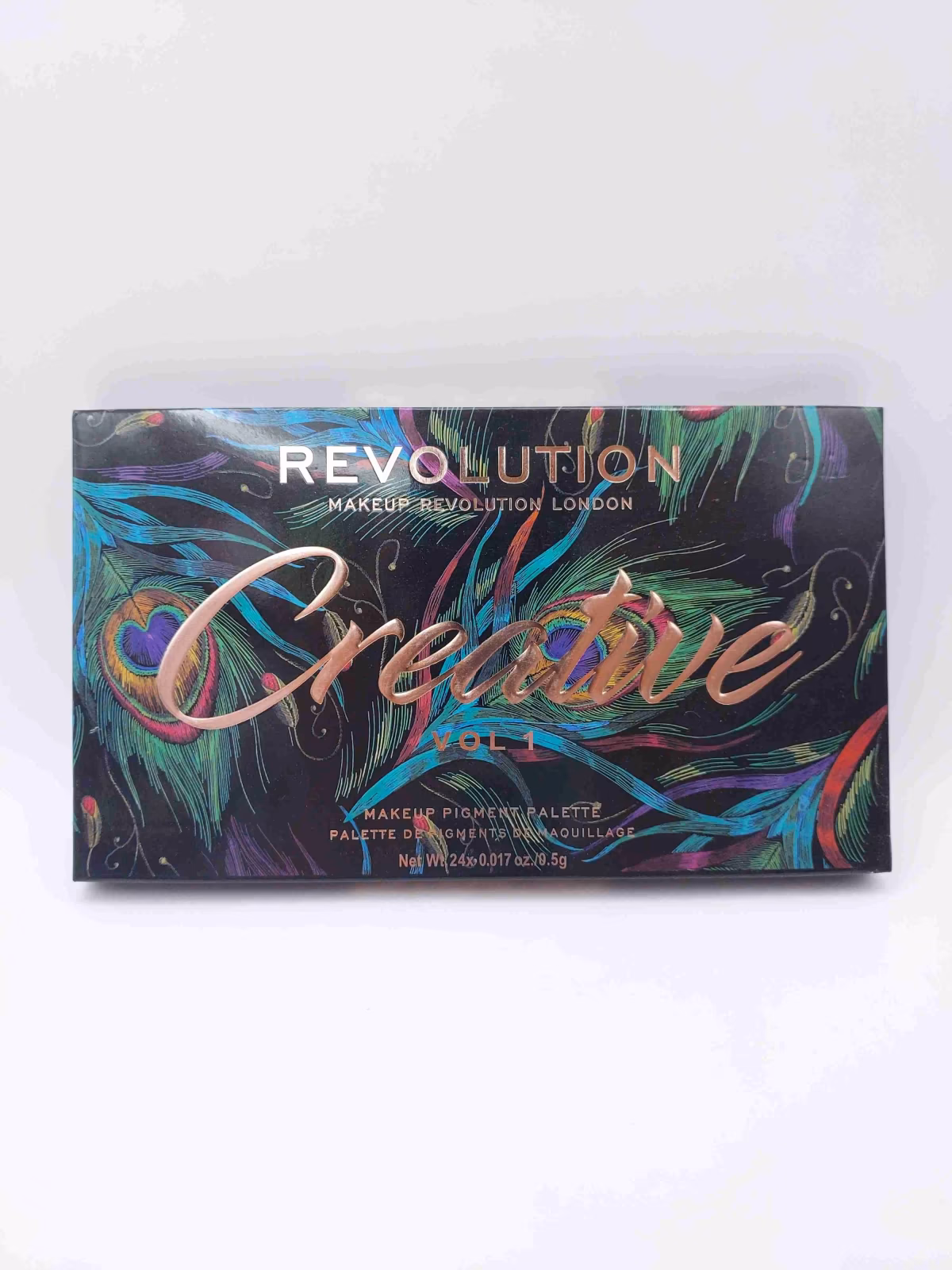 پالت سایه چشم 24 رنگ رولوشن Makeup Revolution London — تصویر ۴