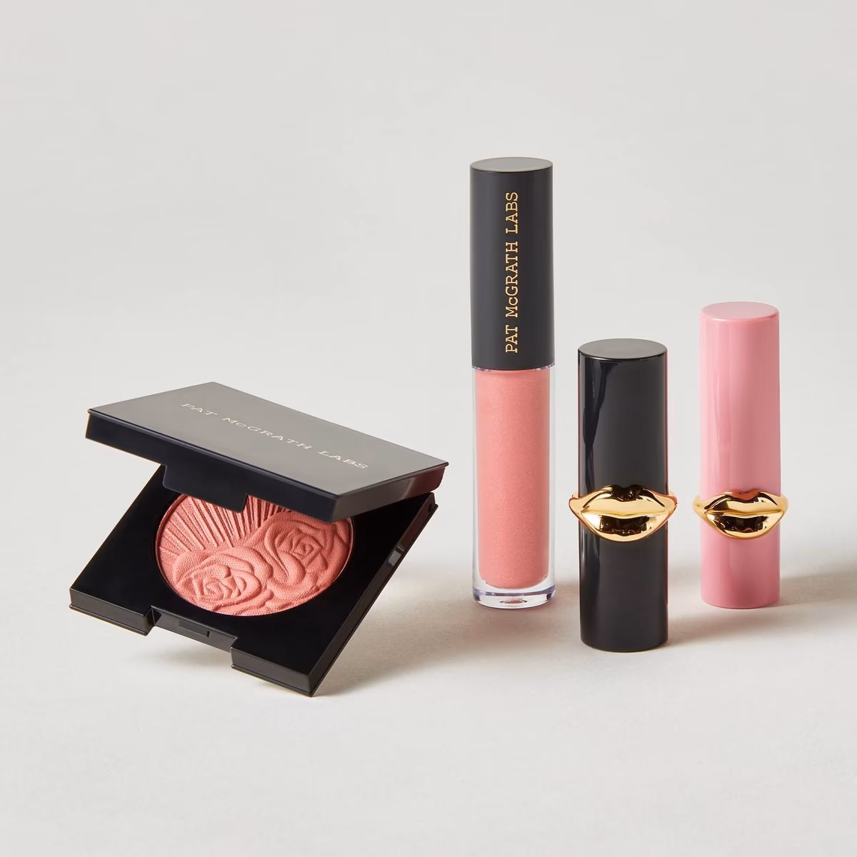 ست لوکس پت مک‌گرث: Divine Rose Jet-Set Kit — تصویر ۴