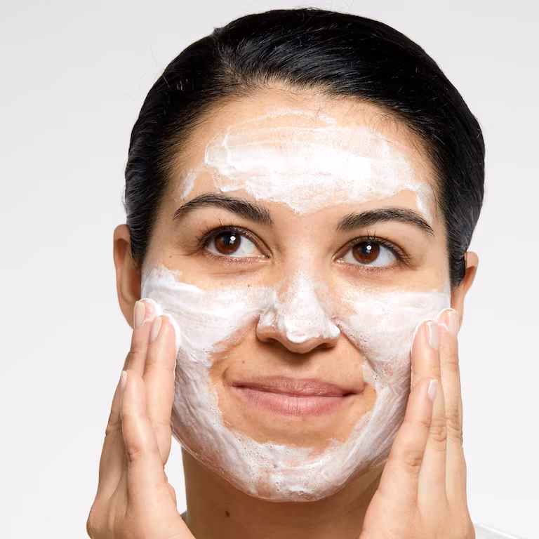 فوم شستشوی کلینیک All About Clean (مناسب پوست مختلط تا چرب و چرب) — تصویر ۲