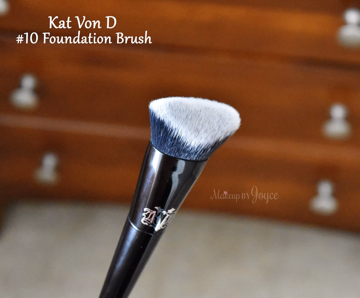 براش کرم پودر کت وان دی (KVD Beauty) مدل Lock-It Edge — تصویر ۲