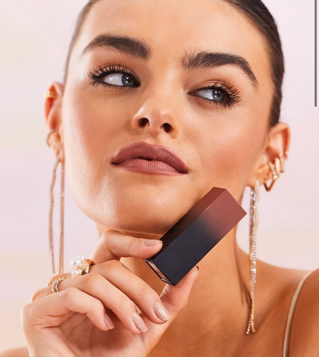 پک رژ لب‌های مایع مینی هدی بیوتی (Huda Beauty) — تصویر ۵
