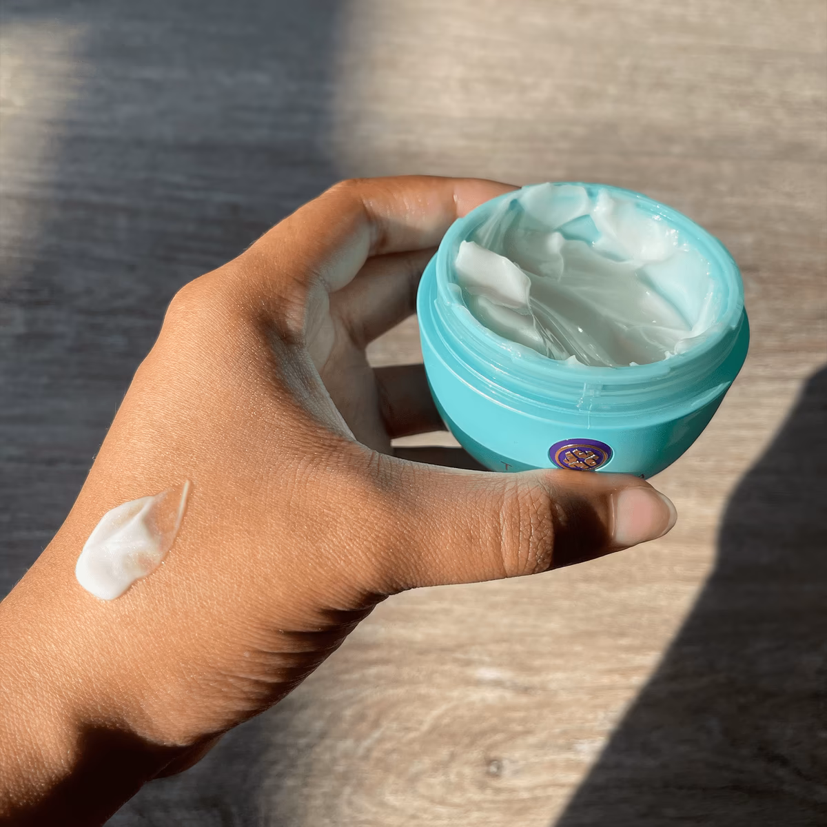 آبرسان تاچا The Water Cream؛ انفجار طراوت ژاپنی برای پوستی بی‌نقص — تصویر ۳