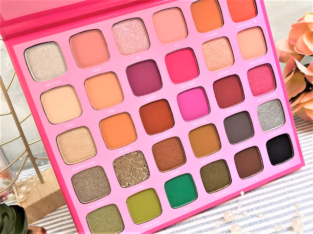 پلت سایه مورفی و جفری استار (Morphe x Jeffree Star Artistry Palette) — تصویر ۴
