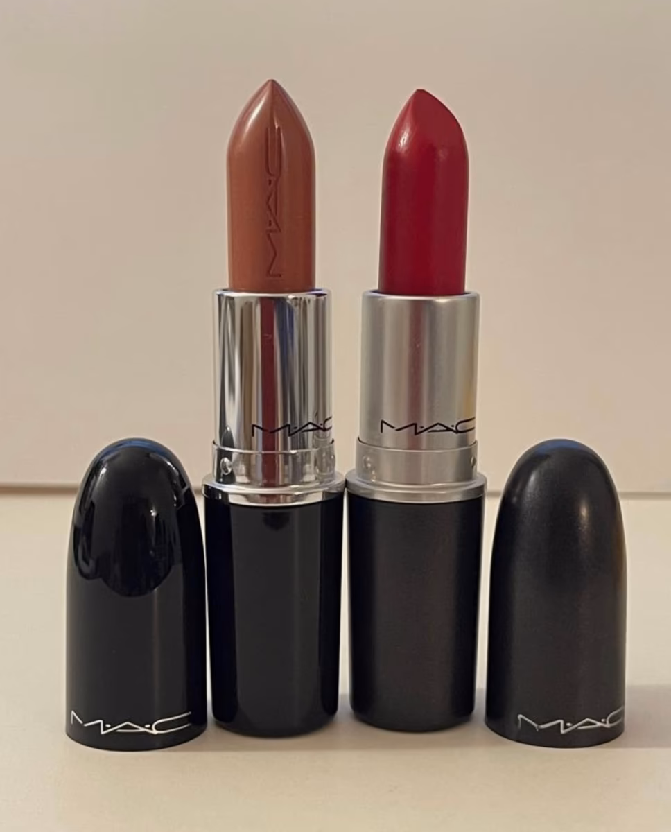 ست رژلب پرفروش مک: MAC Star Status Lipstick Duo Set (رنگ‌های Ruby Woo و Thanks It’s Mac) — تصویر ۳