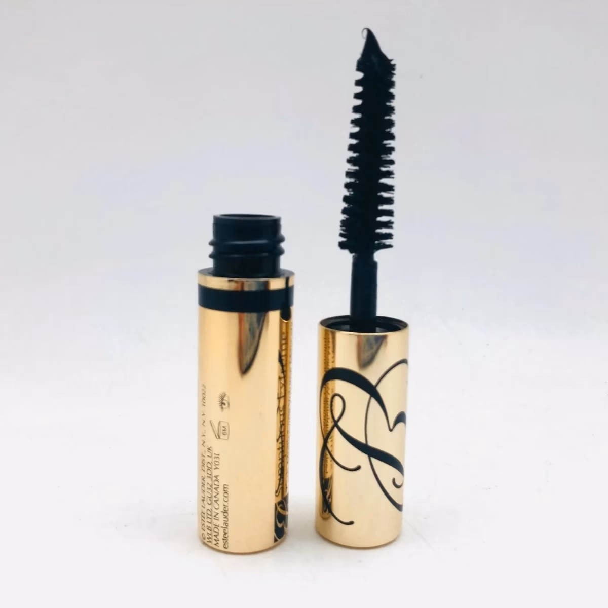 ریمل حجم‌دهنده استی لادر (Estée Lauder) مدل Sumptuous Extreme