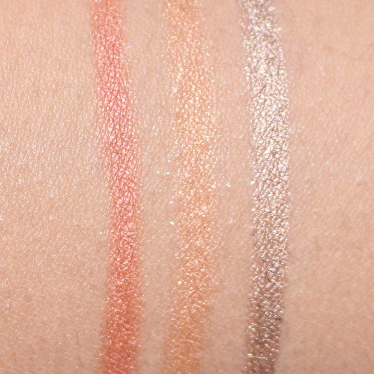 پک مداد سایه چشم فنتی بیوتی (Fenty Beauty) — تصویر ۶