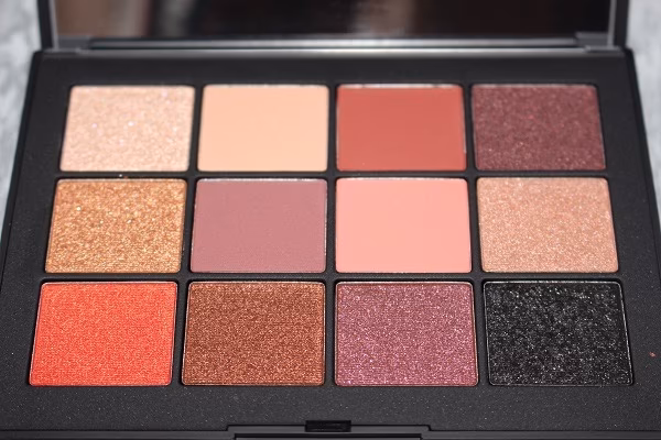 پلت سایه نارس اکستریم افکتس (NARS Extreme Effects Eyeshadow Palette) — تصویر ۶